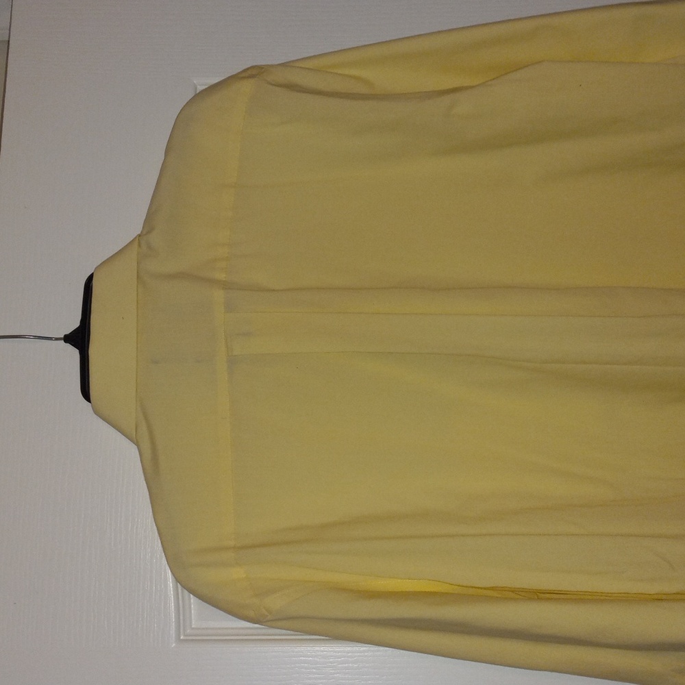 Stafford Travel Easy Care Broadcloth Shirt (Size: 17") (Color: Yellow) - Picture 6 of 9